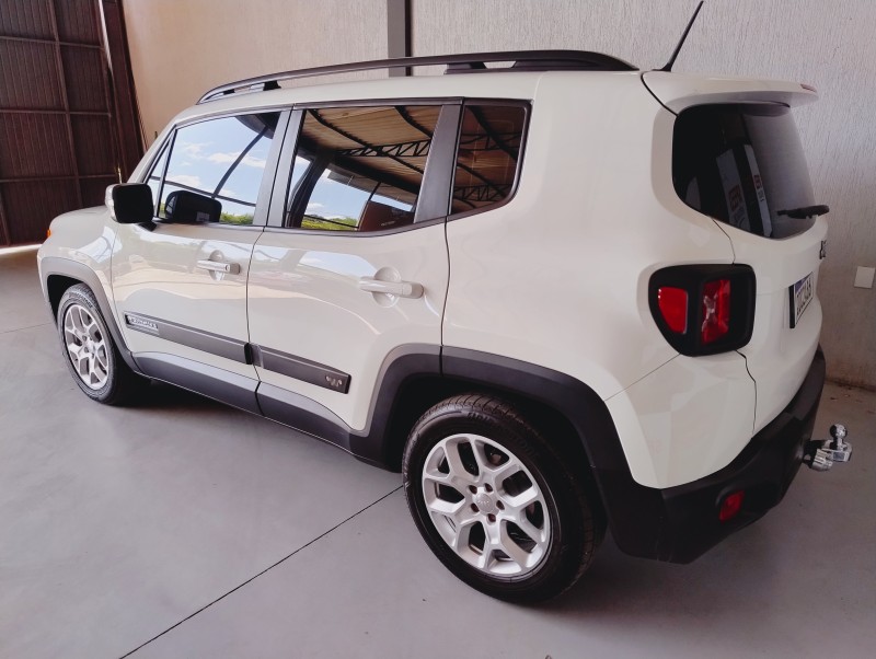 RENEGADE 1.8 16V FLEX LONGITUDE 4P AUTOMÁTICO - 2016 - SãO SEBASTIãO DO CAí