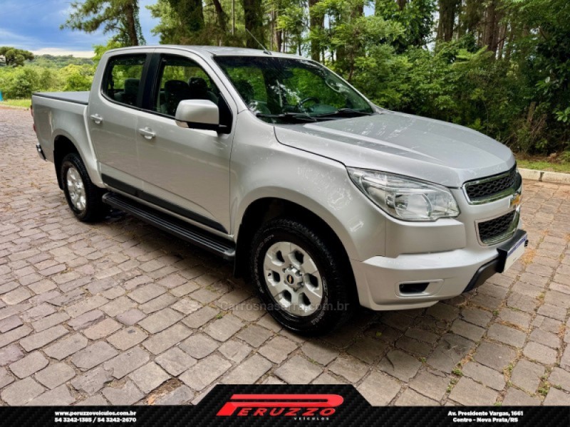 S10 2.5 LT 4X2 CD 16V FLEX 4P MANUAL - 2015 - NOVA PRATA