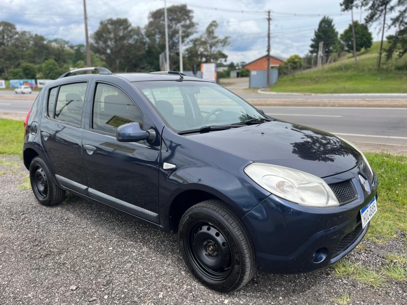 SANDERO 1.6 EXPRESSION 8V FLEX 4P MANUAL - 2011 - FARROUPILHA