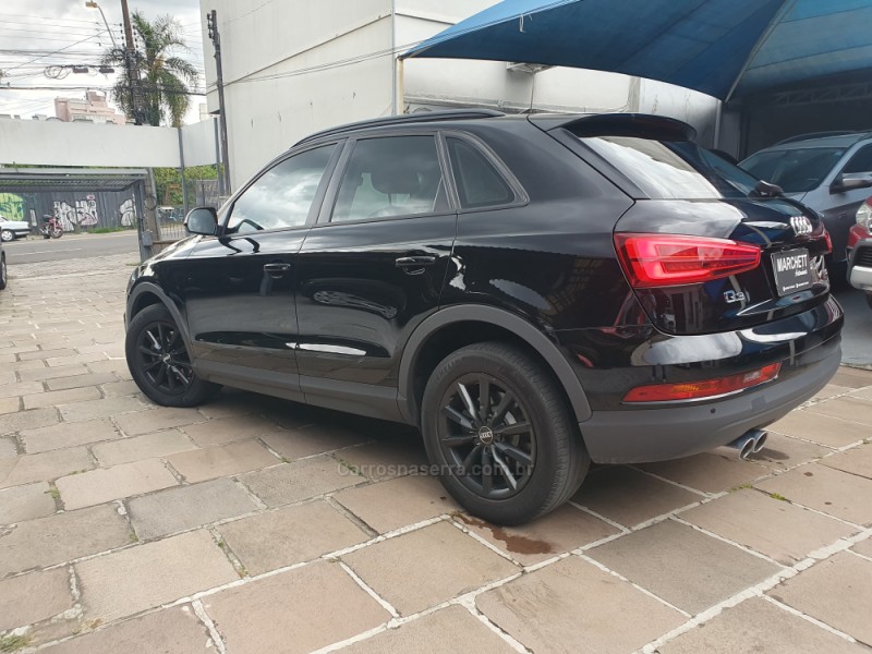 Q3 1.4 TFSI AMBIENTE GASOLINA 4P S TRONIC - 2017 - CAXIAS DO SUL