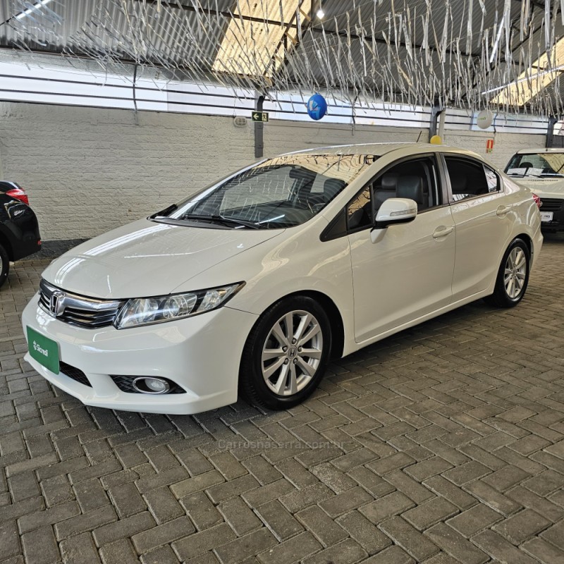 CIVIC 2.0 LXR 16V FLEX 4P AUTOMÁTICO - 2014 - SãO LEOPOLDO