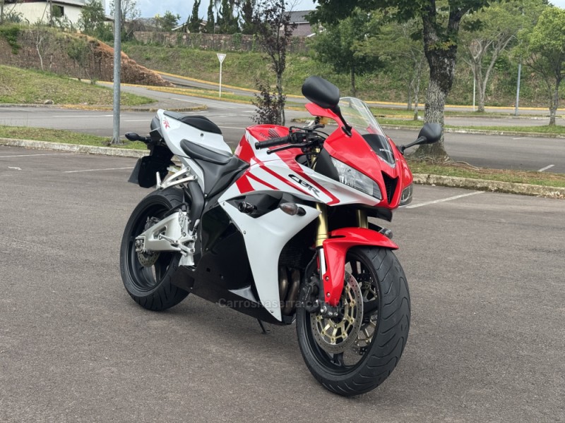 cbr 600rr  2012 bento goncalves