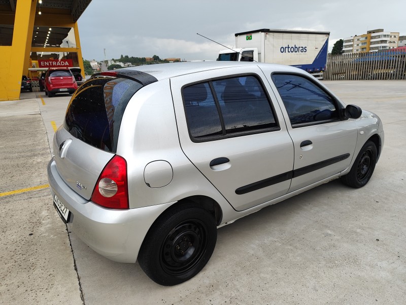 CLIO 1.0 AUTHENTIQUE 16V HI-FLEX 4P MANUAL - 2011 - FARROUPILHA