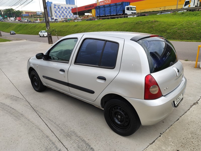 CLIO 1.0 AUTHENTIQUE 16V HI-FLEX 4P MANUAL - 2011 - FARROUPILHA