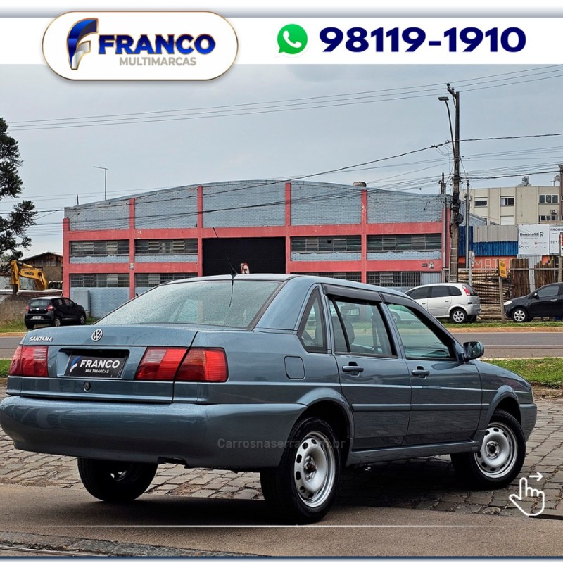 SANTANA 1.8 MI 8V GASOLINA 4P MANUAL - 2001 - VACARIA