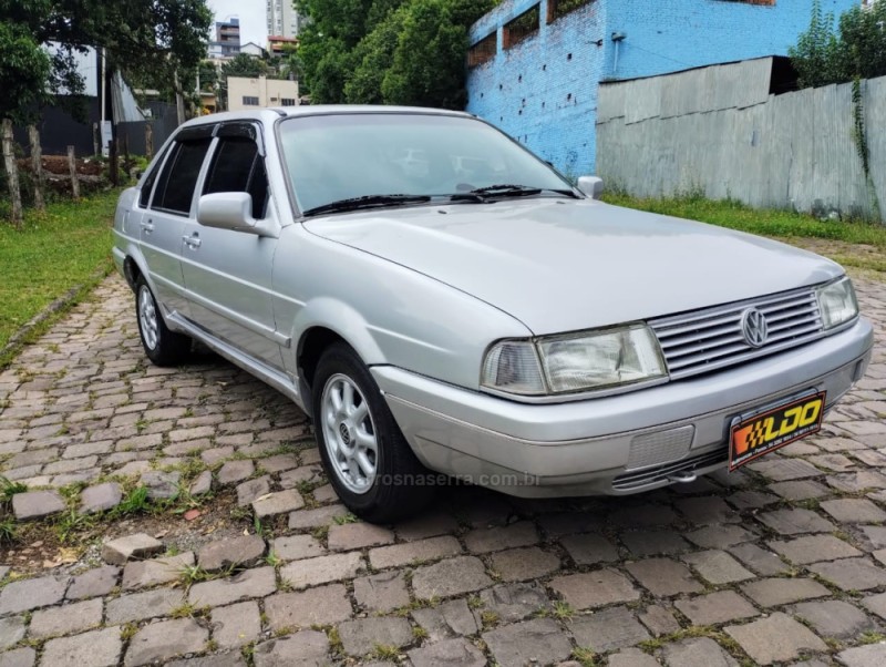 santana 2.0 gl 8v gasolina 4p manual 1996 caxias do sul