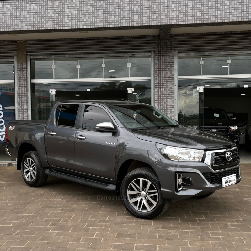 hilux 2.8 srv 4x4 cd 16v diesel 4p automatico 2019 vacaria