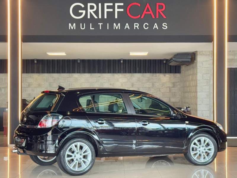 VECTRA 2.0 MPFI GT-X HATCH 8V FLEX 4P MANUAL - 2008 - DOIS IRMãOS