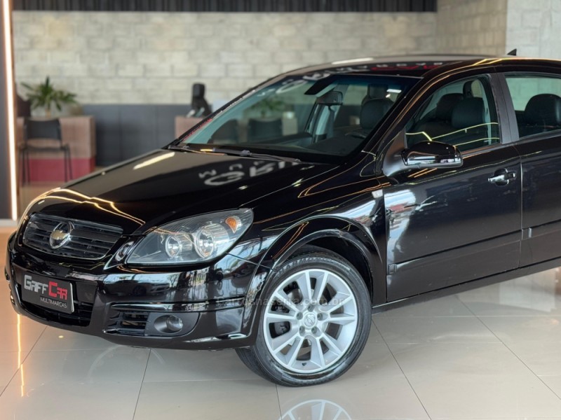 VECTRA 2.0 MPFI GT-X HATCH 8V FLEX 4P MANUAL - 2008 - DOIS IRMãOS