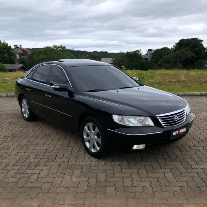 AZERA 3.3 MPFI GLS SEDAN V6 24V GASOLINA 4P AUTOMÁTICO