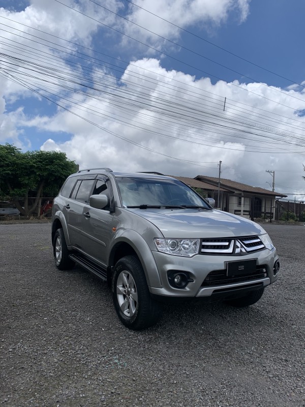 PAJERO DAKAR 3.2 4X4 16V 7 LUGARES TURBO INTERCOOLER DIESEL 4P AUTOMÁTICO - 2014 - CAXIAS DO SUL