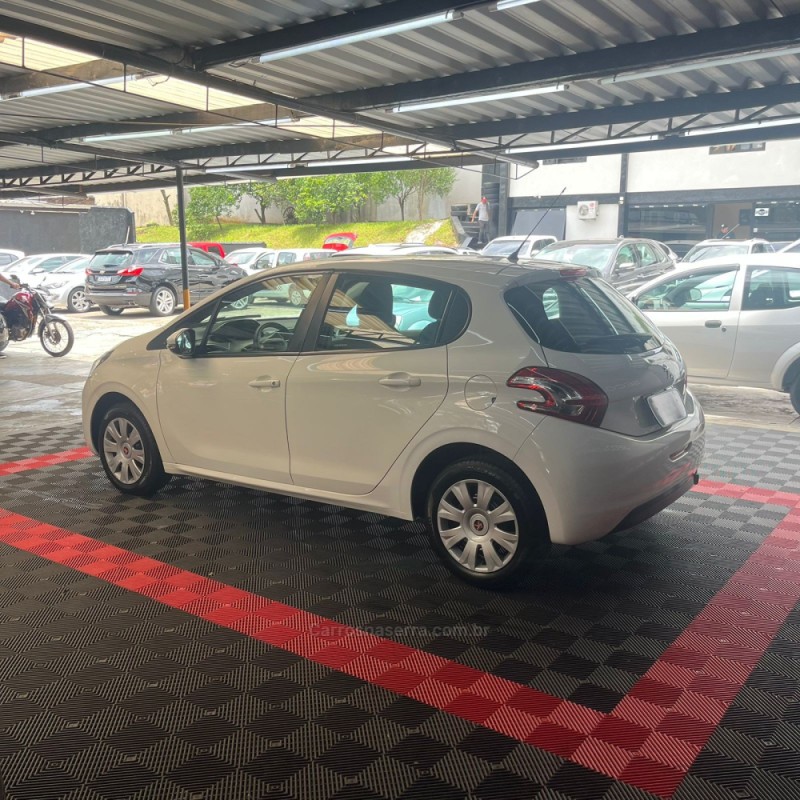 208 1.5 ACTIVE 8V FLEX 4P MANUAL - 2015 - PASSO FUNDO