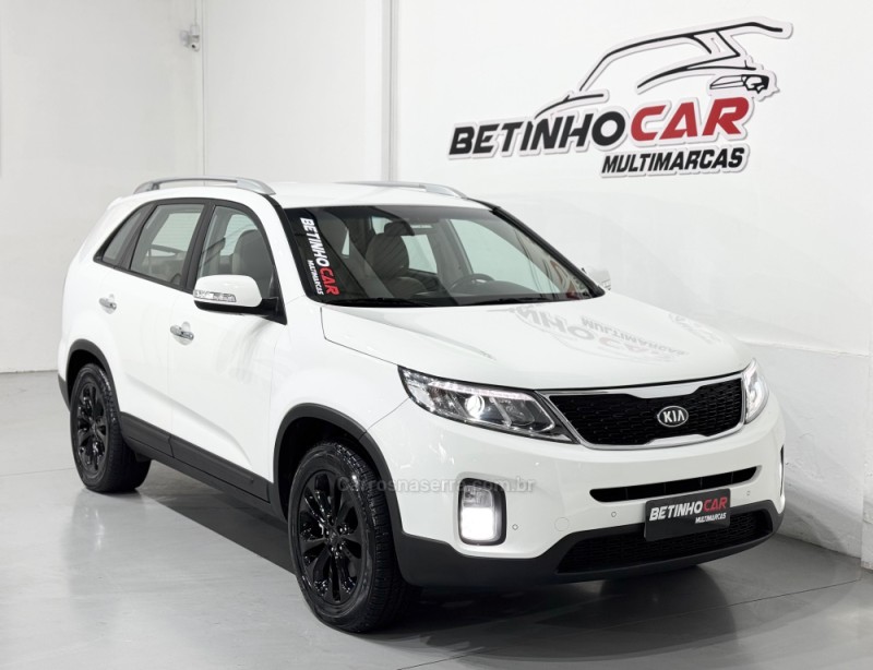 SORENTO 2.4 EX 4X2 16V GASOLINA 4P AUTOMÁTICO - 2015 - ESTâNCIA VELHA