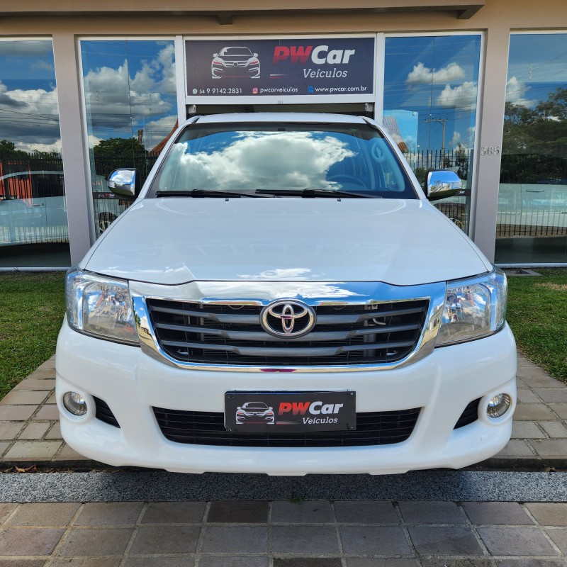 HILUX 2.7 SRV 4X4 CD 16V FLEX 4P AUTOMÁTICO - 2013 - BENTO GONçALVES