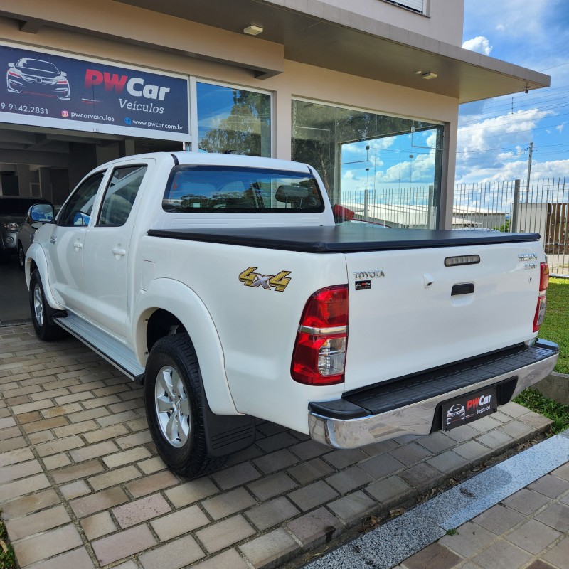 HILUX 2.7 SRV 4X4 CD 16V FLEX 4P AUTOMÁTICO - 2013 - BENTO GONçALVES