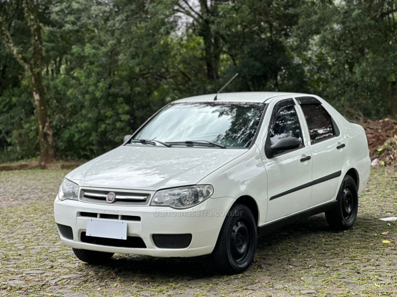 SIENA 1.0 MPI EL 8V FLEX 4P MANUAL - 2011 - IVOTI