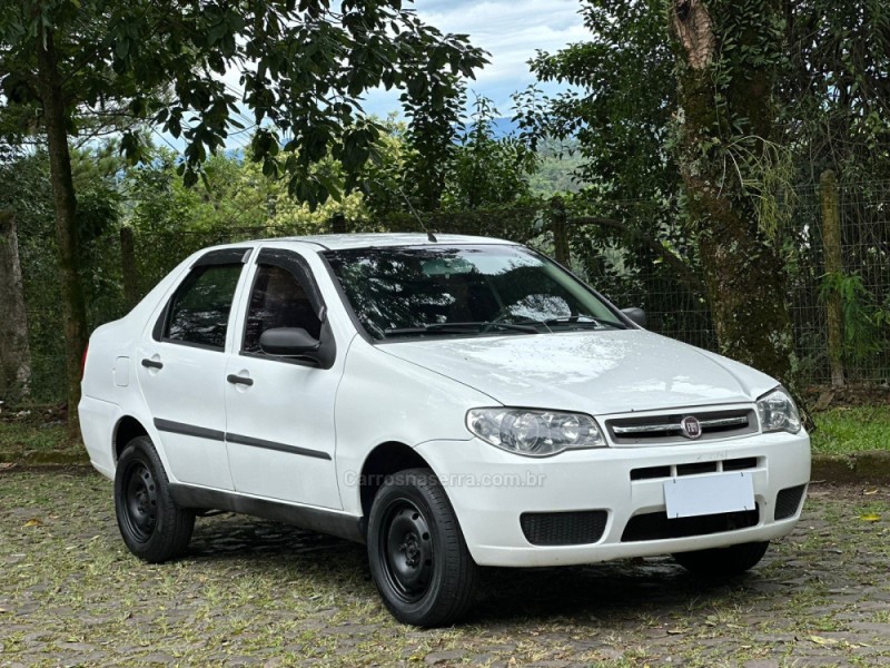 siena 1.0 mpi el 8v flex 4p manual 2011 ivoti