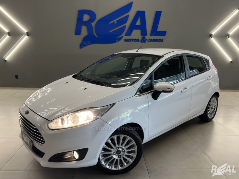 FIESTA 1.6 TITANIUM PLUS HATCH 16V FLEX 4P AUTOMÁTICO - 2017 - SAPIRANGA