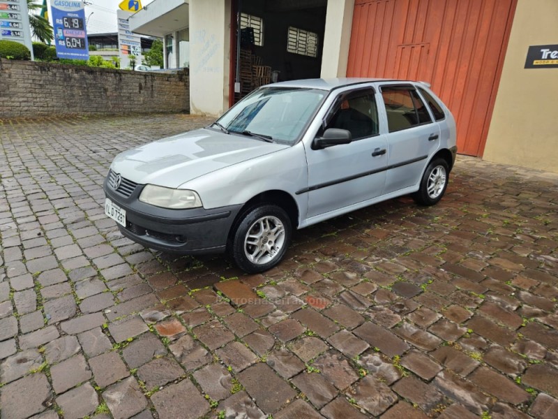 GOL 1.0 MI CITY 8V FLEX 4P MANUAL G.IV - 2004 - VERANóPOLIS