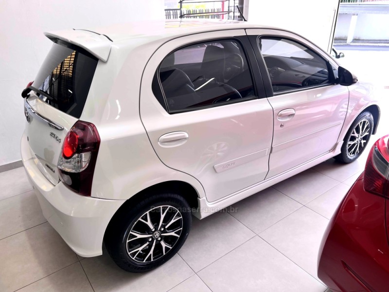 ETIOS 1.5 PLATINUM 16V FLEX 4P AUTOMÁTICO - 2017 - CARLOS BARBOSA