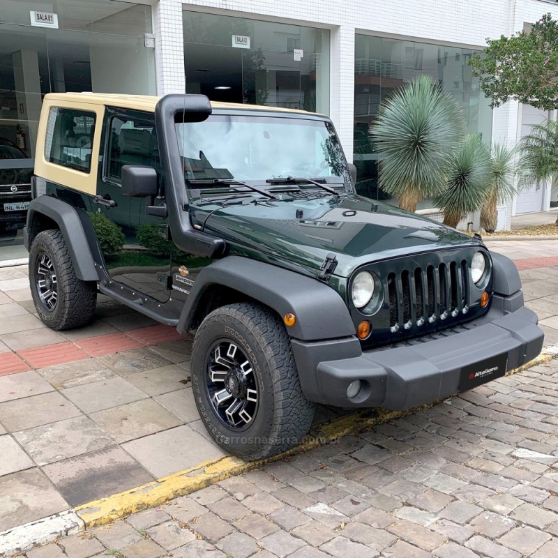 WRANGLER 3.8 SPORT 4X4 TETO RIGIDO V6 12V GASOLINA 2P AUTOMÁTICO - 2010 - FLORES DA CUNHA