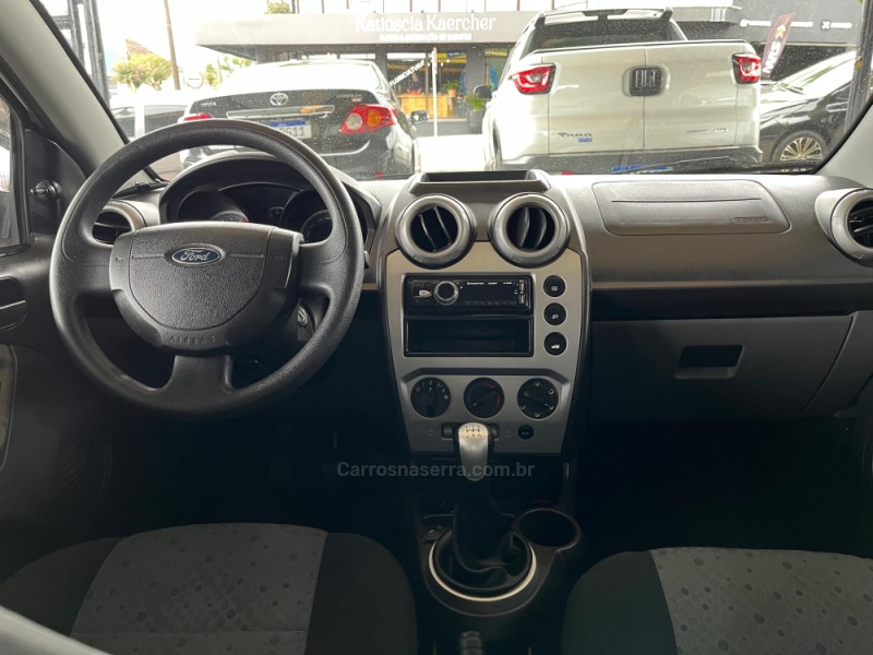 FIESTA 1.6 ROCAM SE 8V FLEX 4P MANUAL - 2014 - SANTA CRUZ DO SUL