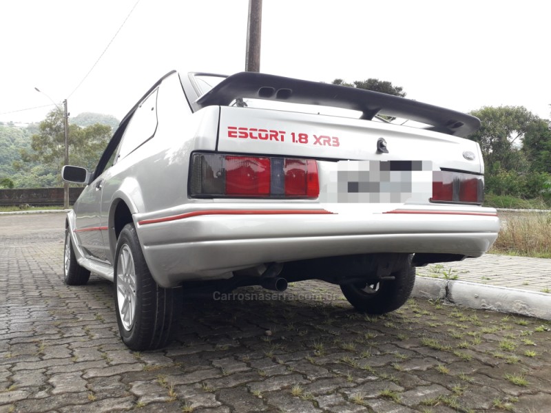 ESCORT 1.8 XR3 8V GASOLINA 2P MANUAL - 1990 - BENTO GONçALVES