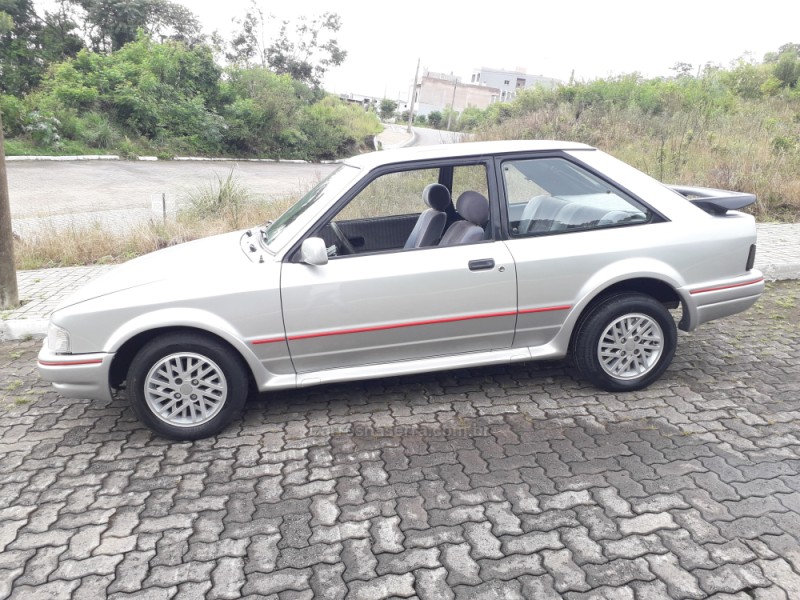 ESCORT 1.8 XR3 8V GASOLINA 2P MANUAL - 1990 - BENTO GONçALVES