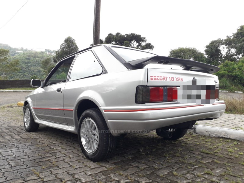 ESCORT 1.8 XR3 8V GASOLINA 2P MANUAL - 1990 - BENTO GONçALVES