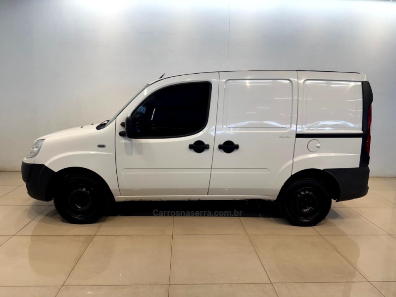 DOBLÓ 1.4 MPI CARGO FLEX 2P MANUAL - 2015 - CASCA