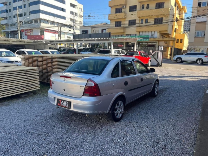 CORSA 1.0 MPFI SEDAN 8V GASOLINA 4P MANUAL - 2004 - GARIBALDI