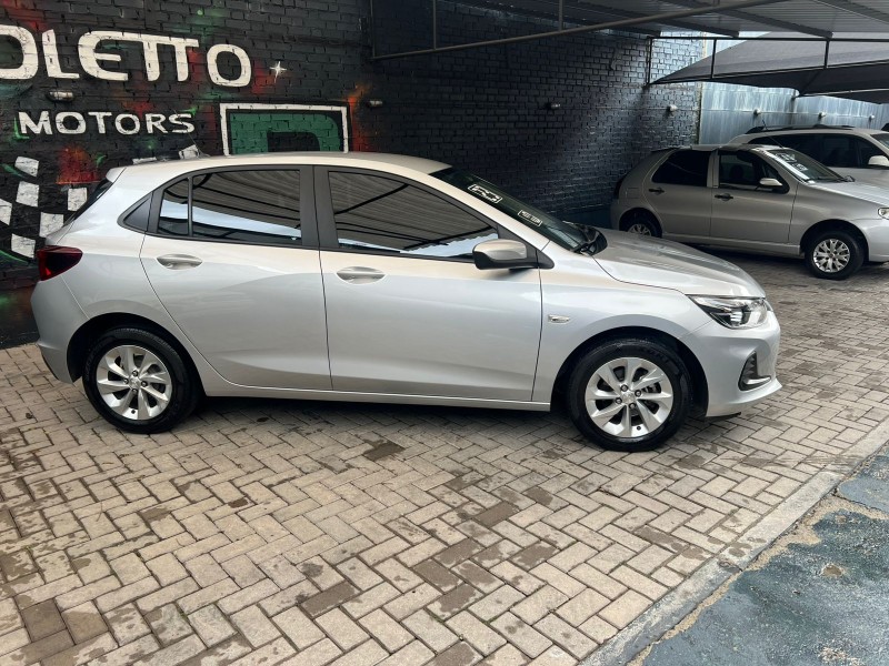 ONIX 1.0 LT2 FLEX 4P MANUAL - 2023 - CAXIAS DO SUL