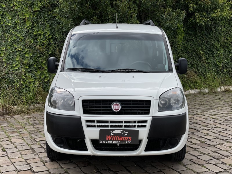 DOBLÓ 1.8 MPI ESSENCE 16V FLEX 7P MANUAL - 2021 - FARROUPILHA