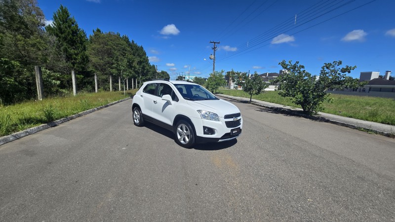 TRACKER 1.8 MPFI LTZ 4X2 16V FLEX 4P AUTOMÁTICO - 2015 - BENTO GONçALVES