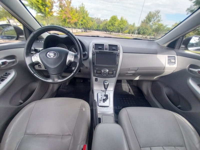 COROLLA 2.0 XEI 16V FLEX 4P AUTOMÁTICO - 2013 - BENTO GONçALVES