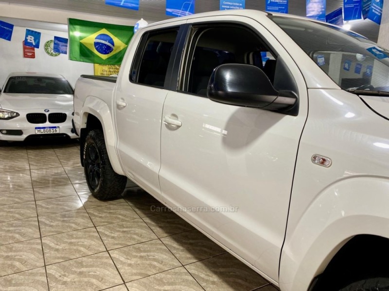 AMAROK 2.0 TRENDLINE 4X4 CD 16V TURBO INTERCOOLER DIESEL 4P AUTOMÁTICO - 2018 - LAGOA VERMELHA