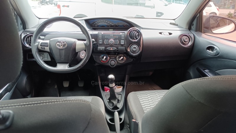 ETIOS CROSS 1.5 16V FLEX 4P MANUAL - 2014 - FLORES DA CUNHA