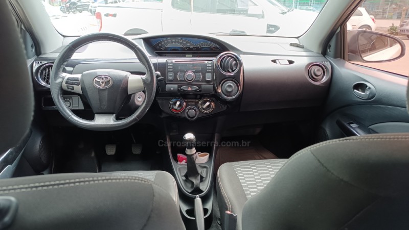 ETIOS CROSS 1.5 16V FLEX 4P MANUAL - 2014 - FLORES DA CUNHA