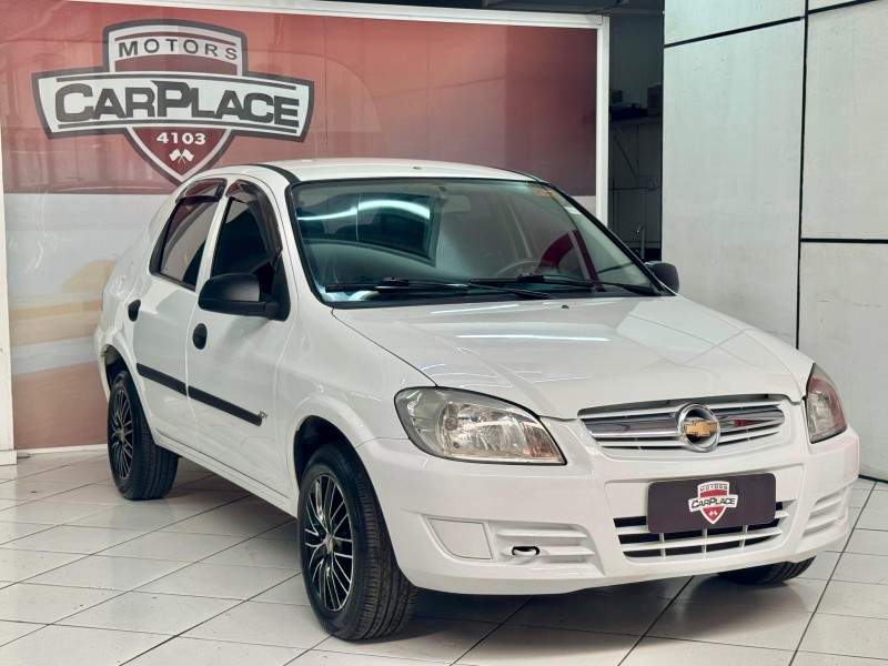 PRISMA 1.4 MPFI JOY 8V FLEX 4P MANUAL - 2010 - NOVO HAMBURGO