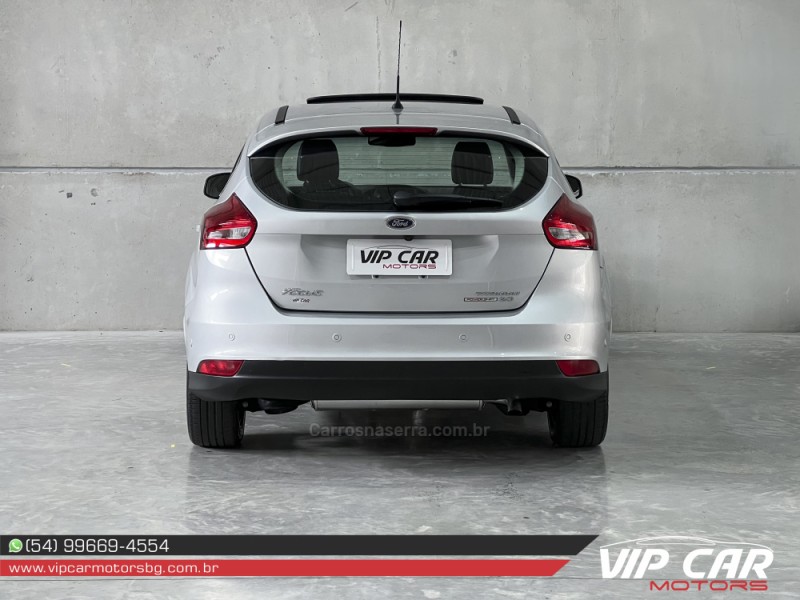 FOCUS 2.0 TITANIUM PLUS 16V FLEX 4P AUTOMÁTICO - 2016 - FARROUPILHA