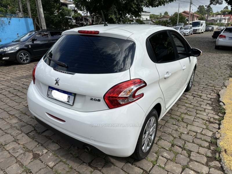 208 1.5 ACTIVE 8V FLEX 4P MANUAL - 2014 - LAJEADO