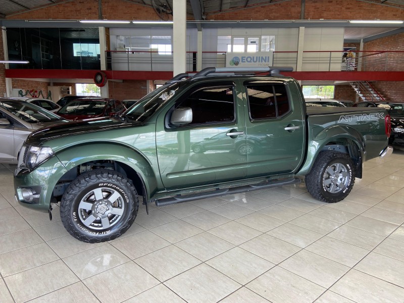 FRONTIER 2.5 SV ATTACK 4X4 CD TURBO ELETRONIC DIESEL 4P MANUAL - 2014 - FARROUPILHA