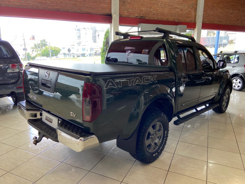 FRONTIER 2.5 SV ATTACK 4X4 CD TURBO ELETRONIC DIESEL 4P MANUAL - 2014 - FARROUPILHA