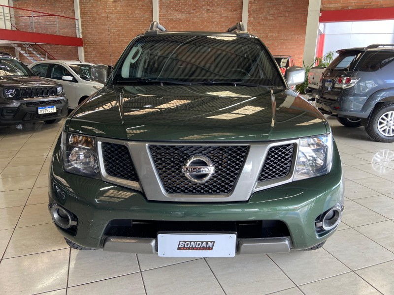 FRONTIER 2.5 SV ATTACK 4X4 CD TURBO ELETRONIC DIESEL 4P MANUAL - 2014 - FARROUPILHA