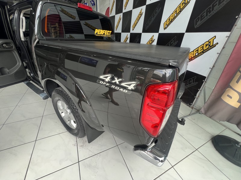 FRONTIER 2.5 LE 4X4 CD TURBO ELETRONIC DIESEL 4P MANUAL - 2012 - PORTãO