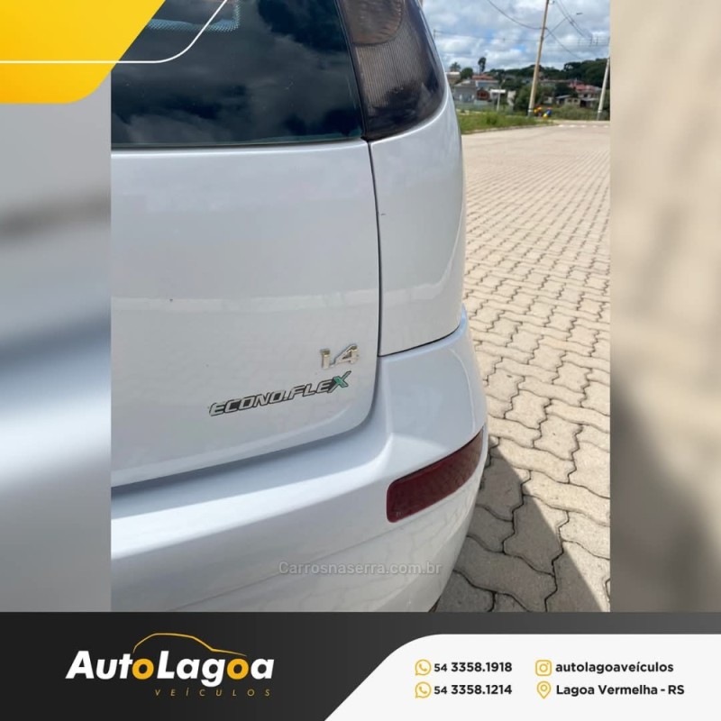 CORSA 1.4 MPFI MAXX 8V FLEX 4P MANUAL - 2012 - LAGOA VERMELHA