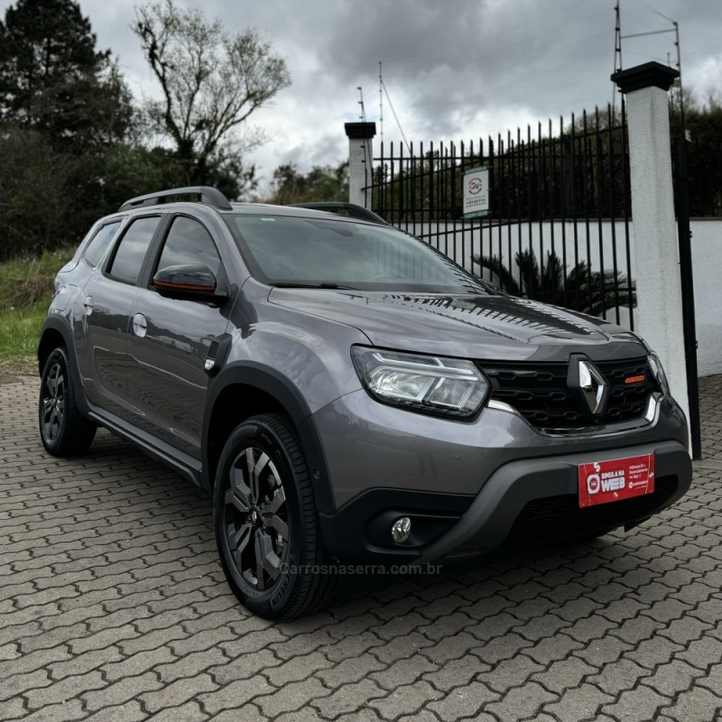 DUSTER 1.3 TCE ICONIC PLUS FLEX 4P AUTOMÁTICA - 2025 - CAXIAS DO SUL