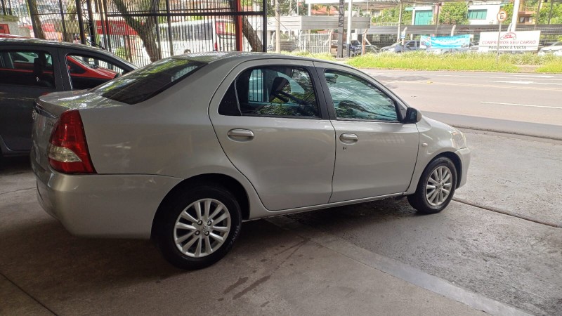 ETIOS 1.5 XLS SEDAN 16V FLEX 4P MANUAL - 2013 - CAXIAS DO SUL