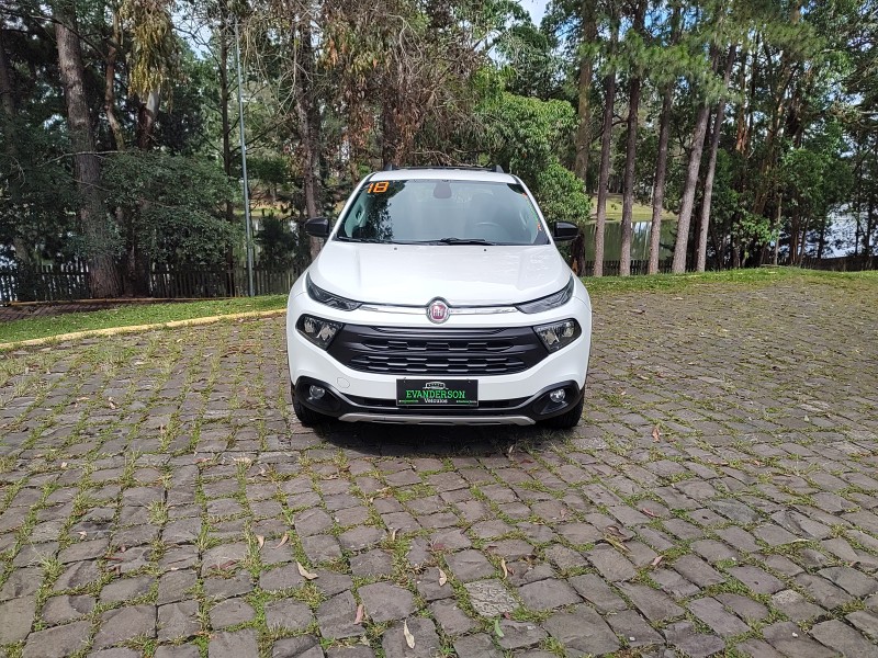 TORO 2.0 16V TURBO FREEDOM 4X4 DIESEL 4P MANUAL - 2018 - CAXIAS DO SUL