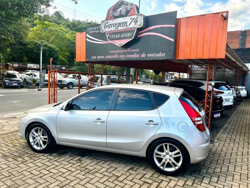 I30 2.0 MPI 16V GASOLINA 4P AUTOMÁTICO - 2012 - TRêS COROAS